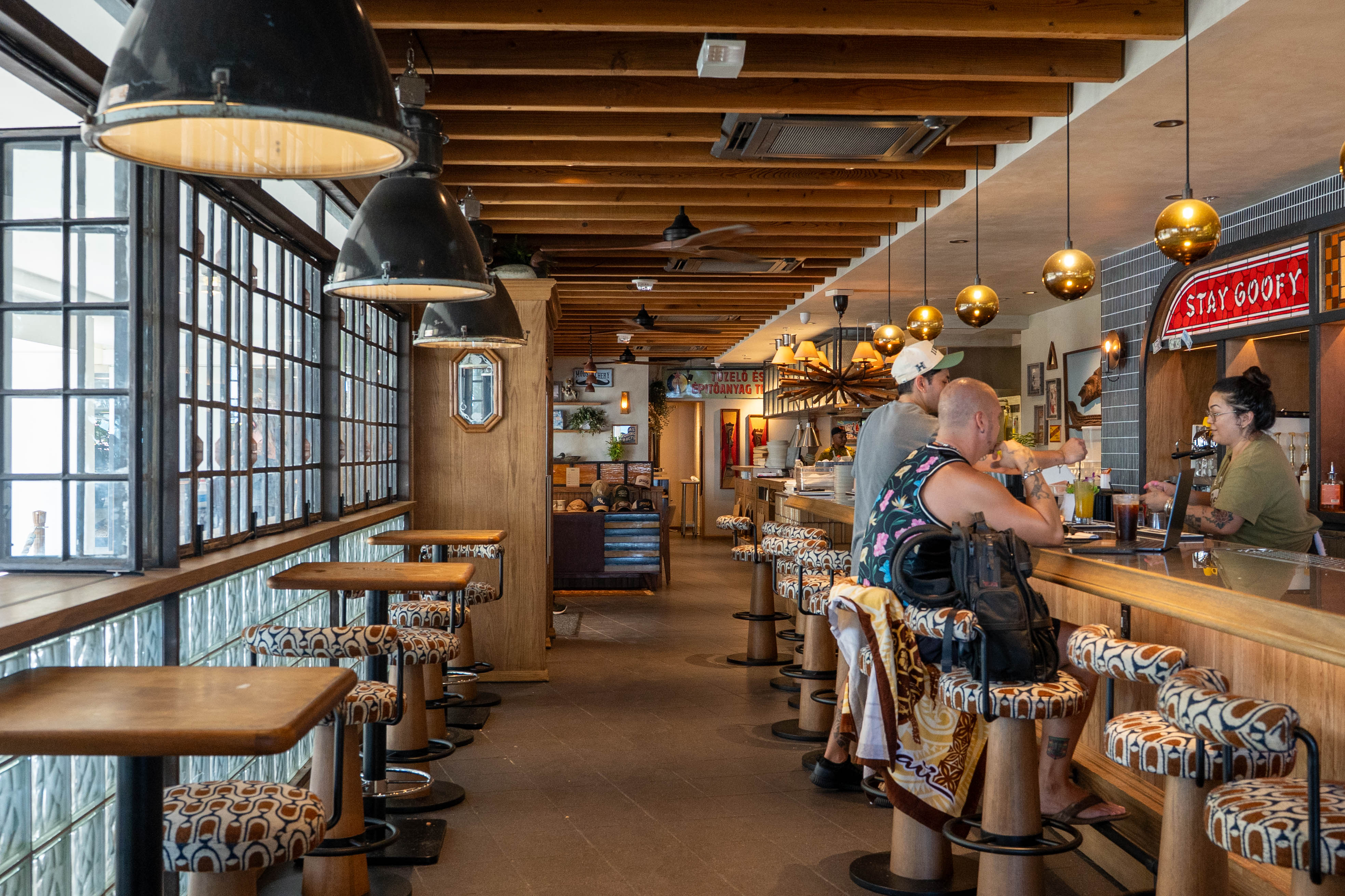Goofy Cafe & Dine Waikiki Beach の内観